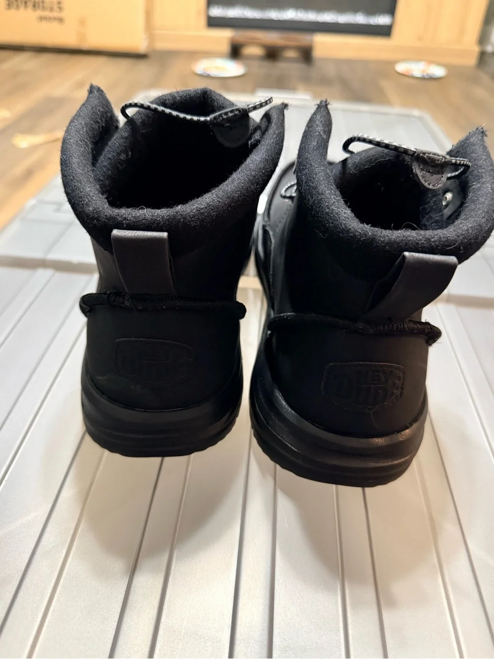 NEW Hey Dude Boots Black/Black Men’s Size 13